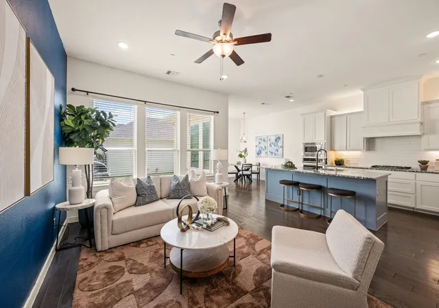Townhouse for sale at 8854 Ice House Dr, North Richland Hills, TX 76180 | MLS# 21341462