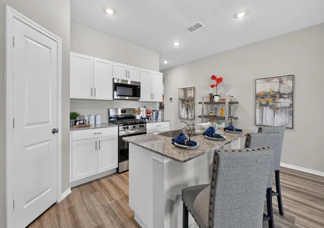 1st image of 1044 Foxburg Dr, Fort Worth, TX 76131 | MLS# 21340967