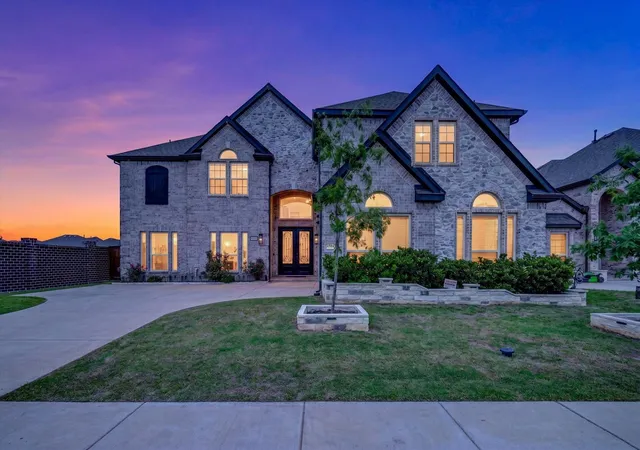 Photo 2 of Single family home for sale at 4504 Barnacre Ave, Aubrey, TX 76227 | MLS# 21341760 | Listing updated on 2026-09-27