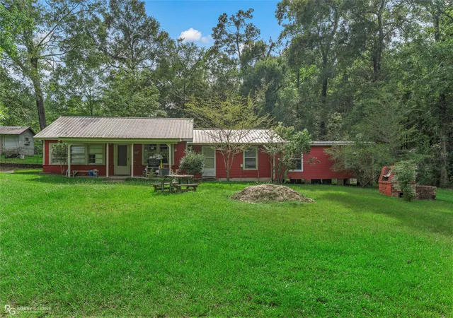 Photo 2 of Single family home for sale at 3194 Herren Rd, Doyline, LA 71023 | MLS# 21341763 | Listing updated on 2026-07-26