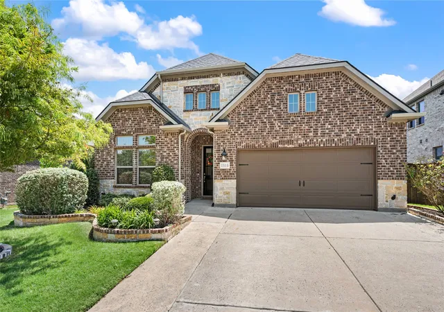 Photo 2 of Single family home for sale at 1515 Silver Sage Dr, Haslet, TX 76052 | MLS# 21339344 | Listing updated on 2026-09-07