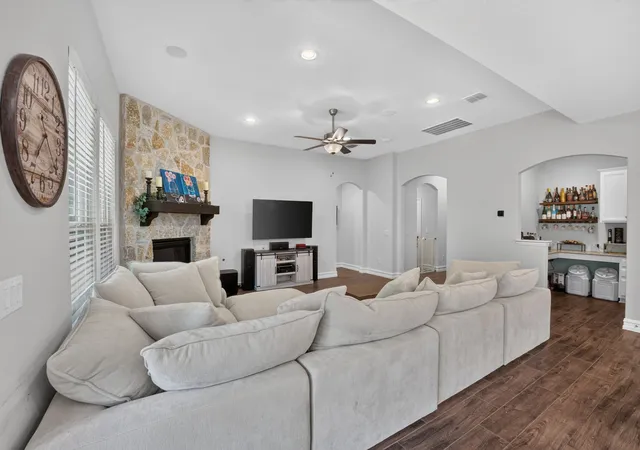 Photo 4 of Single family home for sale at 2413 Ray Roberts Dr, Wylie, TX 75098 | MLS# 21341742 | Listing updated on 2026-08-25