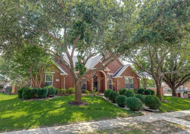 Photo 2 of Single family home for sale at 4684 Old Pond Dr, Plano, TX 75024 | MLS# 21340102 | Listing updated on 2026-07-27