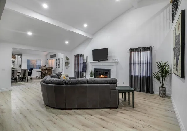 Photo 4 of Single family home for sale at 1510 Hillcrest Blvd, Little Elm, TX 75068 | MLS# 21340471 | Listing updated on 2026-10-07