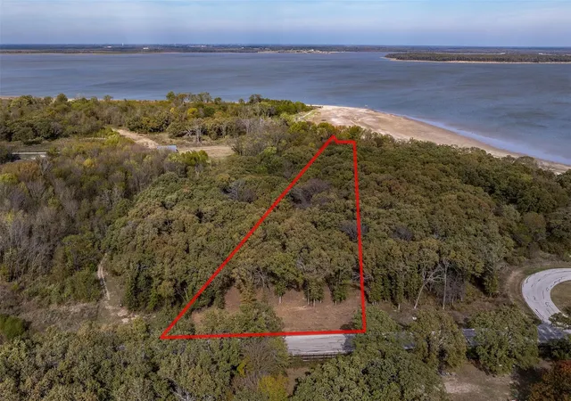 Photo 2 of Land for sale at 8375 Southern Shore Ct, Kemp, TX 75143 | MLS# 21341215 | Listing updated on 2026-07-27