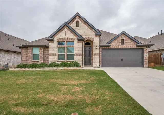 Photo 1 of Single family home for sale at 230 Clairmont Dr, Ponder, TX 76259 | MLS# 21342021 | Listing updated on 2026-07-27