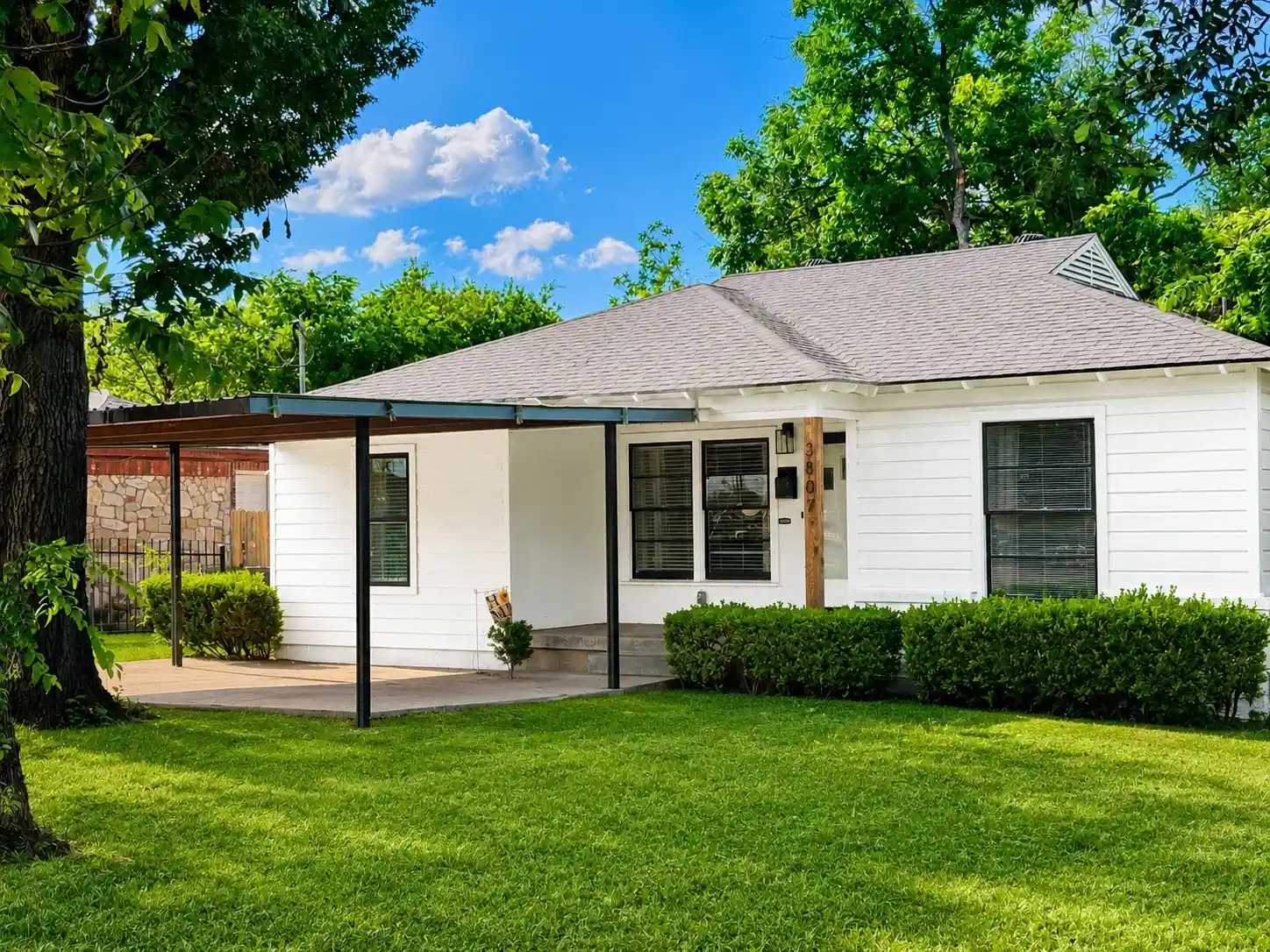 Photo 1 of Single family home for sale at 3807 Falls Dr, Dallas, TX 75211 | MLS# 21342037 | Listing updated on 2026-10-14