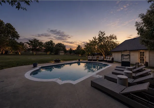 Photo 1 of Sale Pending at 1205 Whispering Ln, Southlake, TX 76092 | MLS# 21342074 | Listing updated on 2026-08-20