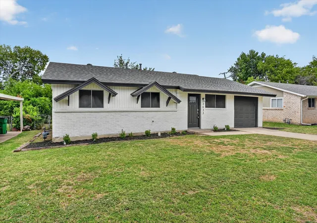 Photo 3 of Sale Pending at 3633 Larry St, Haltom City, TX 76117 | MLS# 21341475 | Listing updated on 2026-08-23