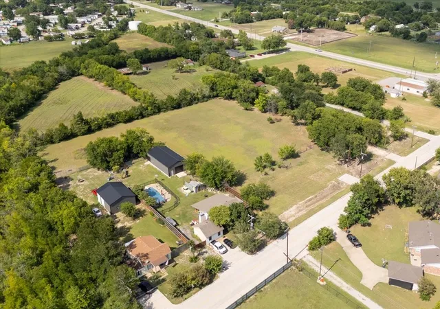 Photo 4 of Land for sale at 404 Hackberry Dr, Anna, TX 75409 | MLS# 21342100 | Listing updated on 2026-08-03