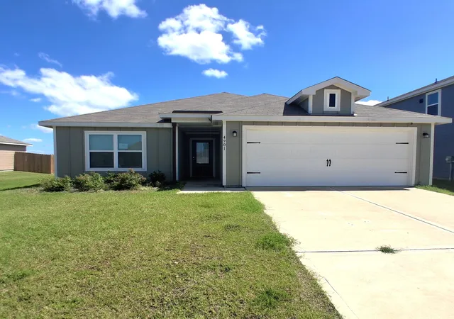 Photo 1 of Single family home for sale at 4901 Delano St, Greenville, TX 75401 | MLS# 21336940 | Listing updated on 2026-08-31