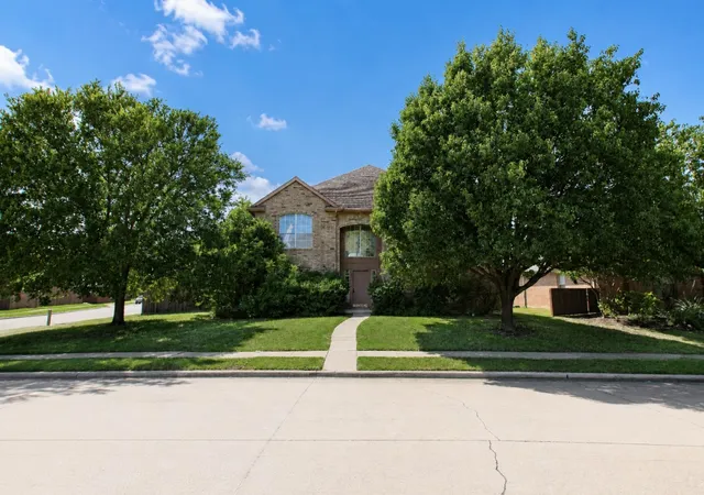 Photo 1 of Single family home for sale at 730 Bethany Lake Blvd, Allen, TX 75002 | MLS# 21342185 | Listing updated on 2026-08-18