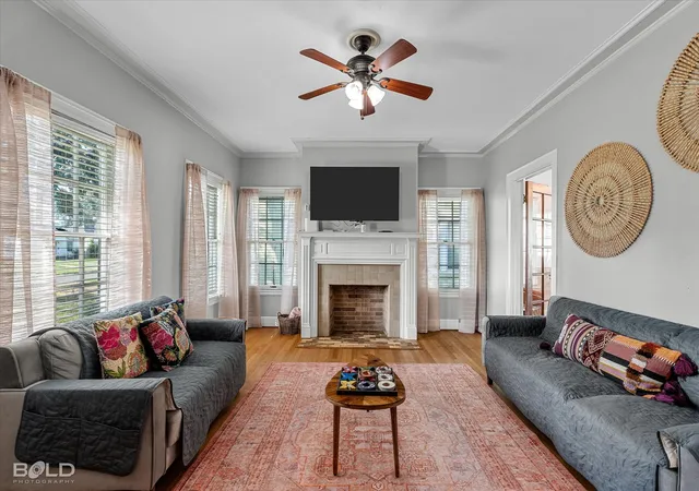 Photo 4 of Single family home for sale at 3444 Beverly Pl, Shreveport, LA 71105 | MLS# 21339614 | Listing updated on 2026-08-24