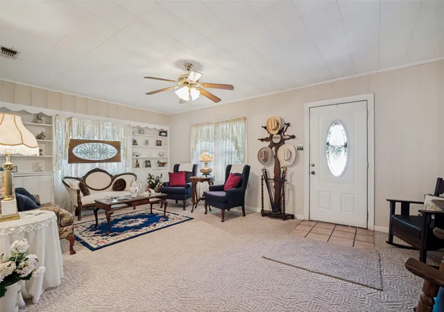 Photo 3 of Single family home for sale at 1505 Bonham St, Commerce, TX 75428 | MLS# 21341883 | Listing updated on 2026-09-26