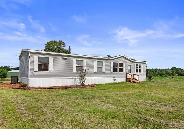 3rd image of 1509 County Road 3170, Quitman, TX 75783 | MLS# 21341932