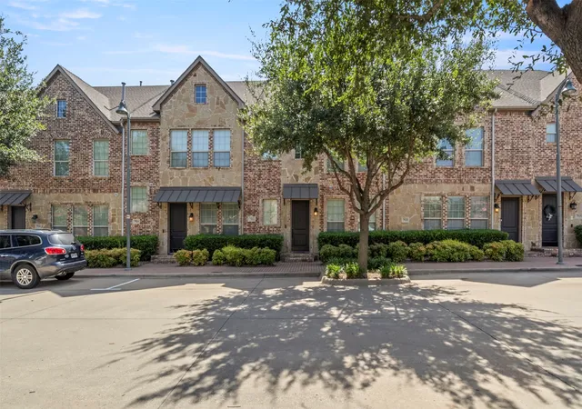 Photo 1 of Townhouse for sale at 7922 Presley Ave, Plano, TX 75024 | MLS# 21338202 | Listing updated on 2026-08-31