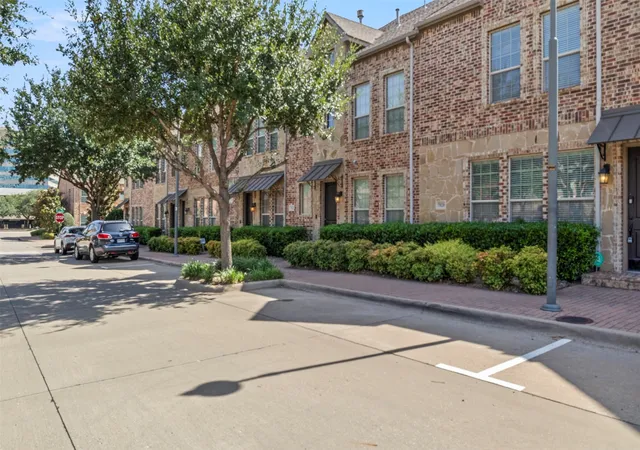 Photo 3 of Townhouse for sale at 7922 Presley Ave, Plano, TX 75024 | MLS# 21338202 | Listing updated on 2026-08-31