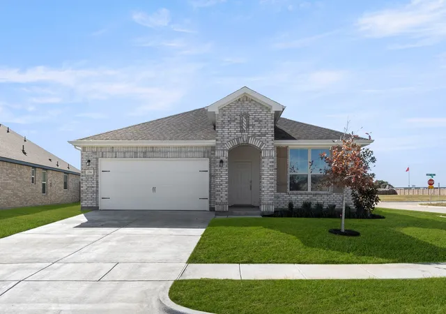 Photo 1 of Sale Pending at 10917 Cacao Dr, Fort Worth, TX 76108 | MLS# 21342278 | Listing updated on 2026-08-24