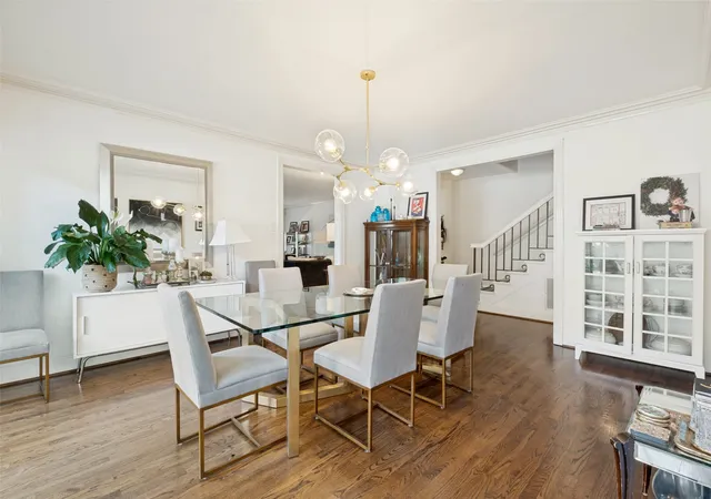 Photo 4 of House for sale at 4504 Westway Ave, Dallas, TX 75205 | MLS# 21342293 | Listing updated on 2026-08-21