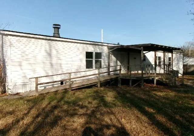 Photo 3 of Single family home for sale at 6553 Luke Ln, Shreveport, LA 71107 | MLS# 21342332 | Listing updated on 2026-08-29