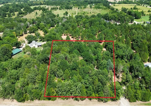 Photo 1 of Land for sale at 1313 Vz Cr 2312, Canton, TX 75103 | MLS# 21342285 | Listing updated on 2026-07-27