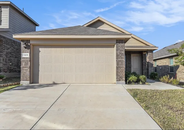 Photo 1 of Single family home for sale at 125 Running River Dr, Boyd, TX 76023 | MLS# 21338294 | Listing updated on 2026-09-15