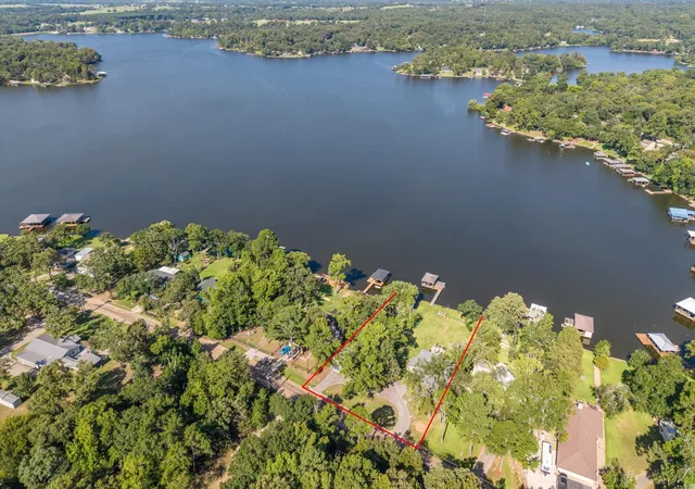 Photo 3 of Single family home for sale at 727 Callender Lake Dr #D, Murchison, TX 75778 | MLS# 21342379 | Listing updated on 2026-09-18