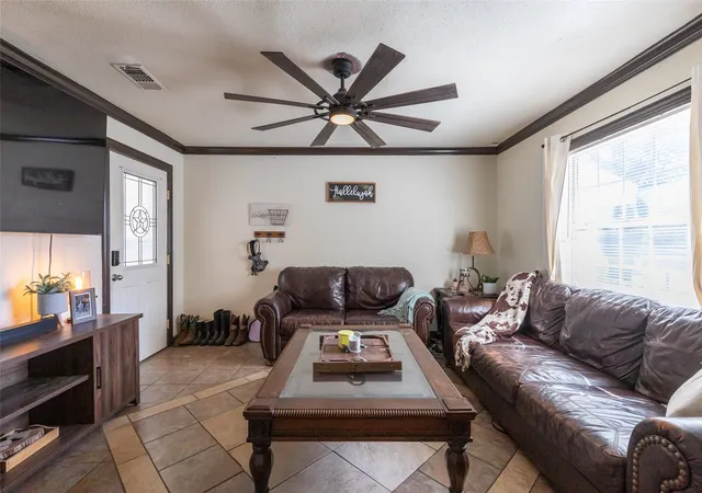 Photo 4 of Single family home for sale at 1418 Green St, Abilene, TX 79603 | MLS# 21342342 | Listing updated on 2026-09-29