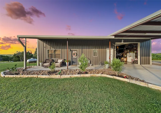 Photo 4 of Sale Pending at 2967 Woodlawn Rd, Bruceville, TX 76630 | MLS# 21342198 | Listing updated on 2026-10-02