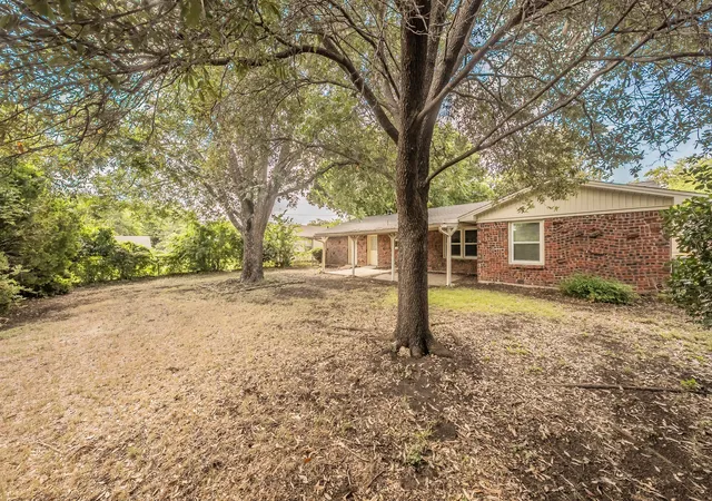 Photo 38 of Single family home for sale at 5616 Ammons St, Haltom City, TX 76117 | MLS# 21341314 | Listing updated on 2026-08-28