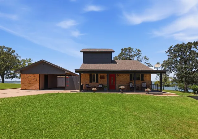 Photo 1 of Single family home for sale at 1994 Cr 2320, Pittsburg, TX 75686 | MLS# 21342560 | Listing updated on 2026-10-07