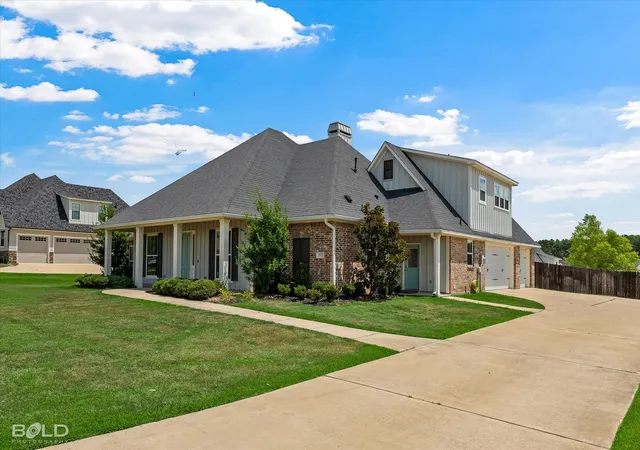 Photo 3 of Single family home for sale at 143 Oak Alley Rd, Stonewall, LA 71078 | MLS# 21342700 | Listing updated on 2026-08-18