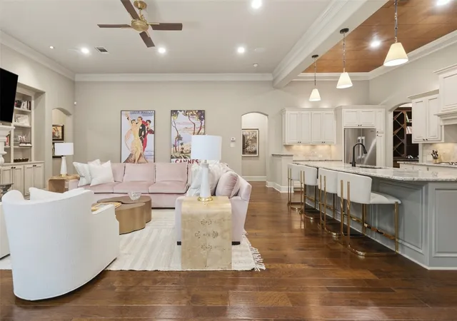 Photo 4 of Single family home for sale at 414 Wyndham Crst, Westworth Village, TX 76114 | MLS# 21342406 | Listing updated on 2026-08-19