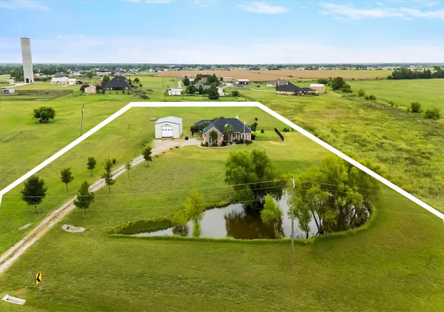 Photo 1 of Sale Pending at 2395 Fm 36 S, Caddo Mills, TX 75135 | MLS# 21340920 | Listing updated on 2026-08-29