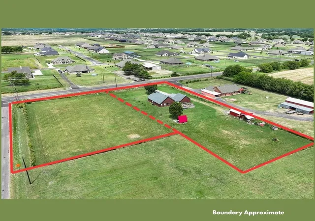 Photo 3 of Single family home for sale at 2747 Fm 547, Farmersville, TX 75442 | MLS# 21328559 | Listing updated on 2026-08-21