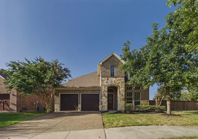 Photo 1 of Sale Pending at 2825 Hollowbrook Ln, Frisco, TX 75033 | MLS# 21341905 | Listing updated on 2026-09-16