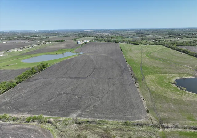 Photo 4 of Land for sale at 001 Fm 902, Sherman, TX 75090 | MLS# 21342814 | Listing updated on 2026-10-06