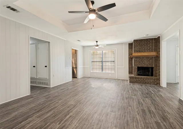 Photo 3 of Single family home for sale at 717 Adams Dr, Crandall, TX 75114 | MLS# 21342625 | Listing updated on 2026-08-18