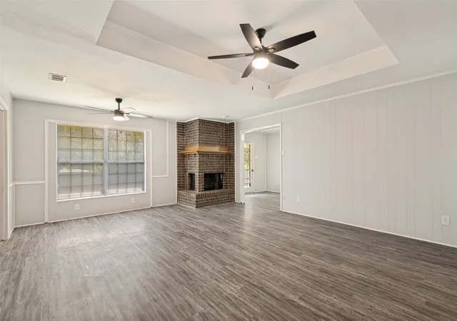 Photo 3 of Single family home for sale at 717 Adams Dr, Crandall, TX 75114 | MLS# 21342625 | Listing updated on 2026-10-02