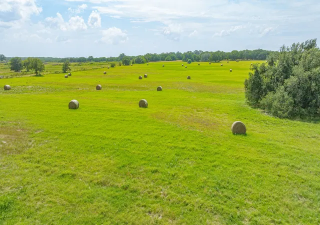 Photo 1 of Land for sale at 3879 Zion Hill Rd, Weatherford, TX 76088 | MLS# 21335951 | Listing updated on 2026-08-01