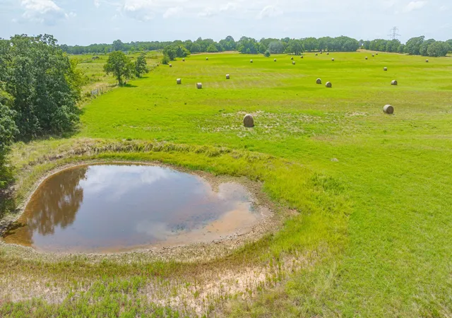 Photo 2 of Land for sale at 3879 Zion Hill Rd, Weatherford, TX 76088 | MLS# 21335951 | Listing updated on 2026-08-01