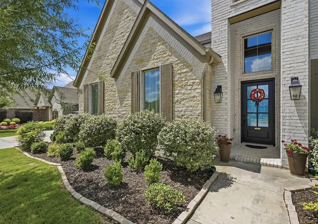 Photo 3 of Single family home for sale at 3717 Parkwood Ln, Denison, TX 75020 | MLS# 21342905 | Listing updated on 2026-09-28