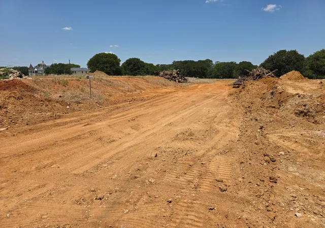 3rd image of 9 Delano Ct, Dalworthington Gardens, TX 76106 | MLS# 21343021