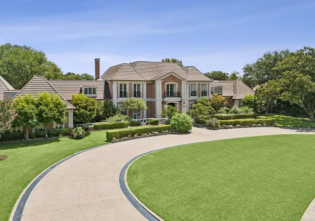 Photo 1 of Mansion for sale at 4703 Meandering Wy, Colleyville, TX 76034 | MLS# 21339261 | Listing updated on 2026-09-02
