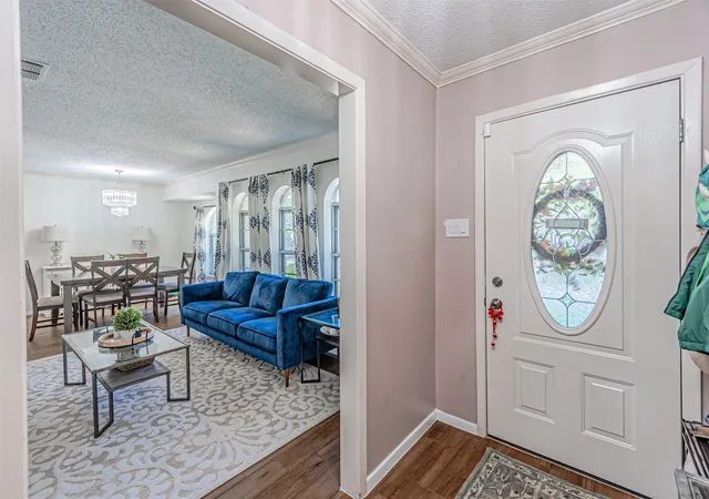 Photo 2 of Single family home for sale at 4117 Aragon Dr, Fort Worth, TX 76133 | MLS# 21342050 | Listing updated on 2026-08-27