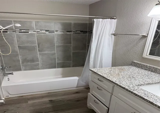 Photo 3 of Single family home for sale at 4608 Elm Tree Ct, Arlington, TX 76017 | MLS# 21341458 | Listing updated on 2026-08-31