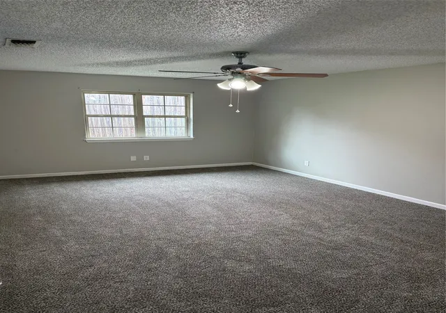 Photo 4 of Single family home for sale at 4608 Elm Tree Ct, Arlington, TX 76017 | MLS# 21341458 | Listing updated on 2026-08-31