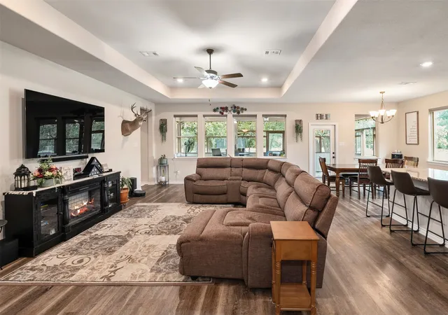 Photo 4 of Single family home for sale at 17930 Acre Ln, Kemp, TX 75143 | MLS# 21342388 | Listing updated on 2026-10-01