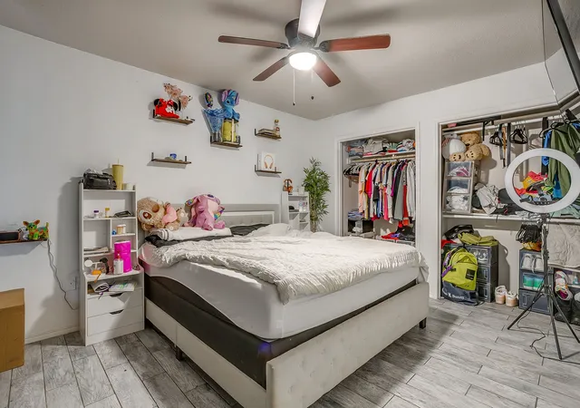 Photo 4 of House for sale at 6725 Glenbrook Ln, Fort Worth, TX 76133 | MLS# 21324269 | Listing updated on 2026-08-21