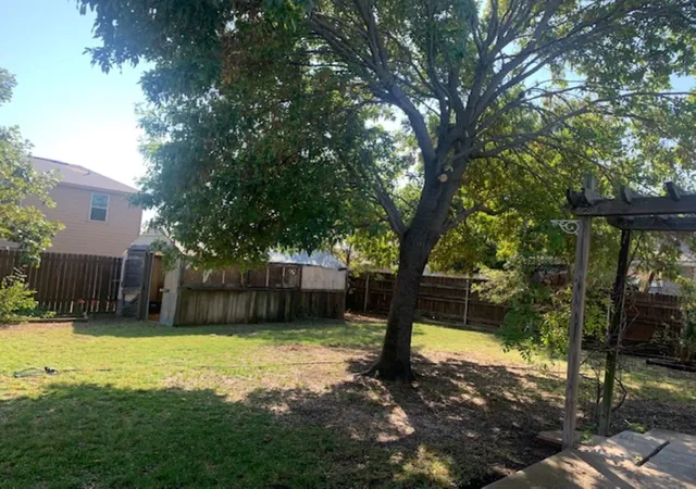 Photo 3 of Single family home for sale at 209 Meadow Lark Ln, Anna, TX 75409 | MLS# 21342002 | Listing updated on 2026-09-27